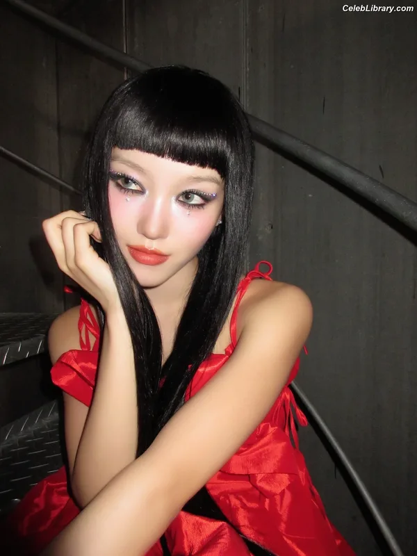 XG (Kpop) photo 23 of 3042