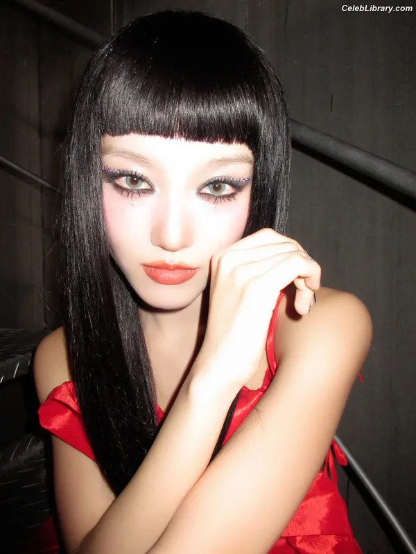 XG (Kpop) photo 24 of 3042