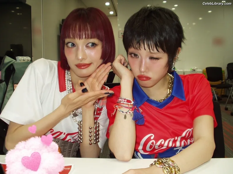 XG (Kpop) photo 10 of 3042