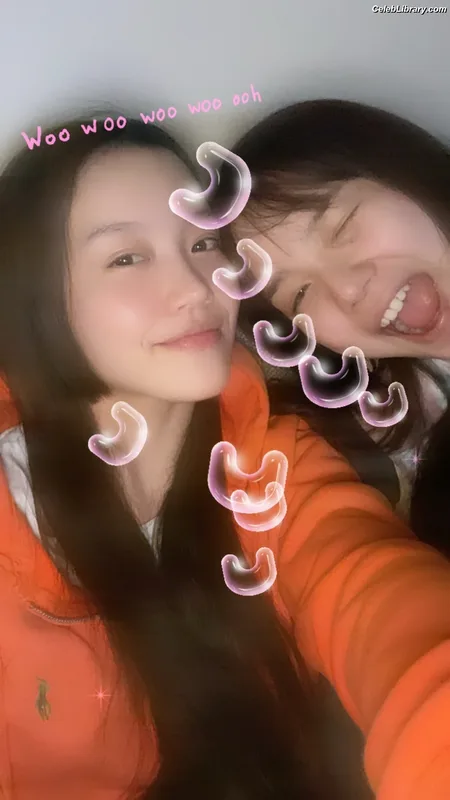 XG (Kpop) photo 9 of 3042