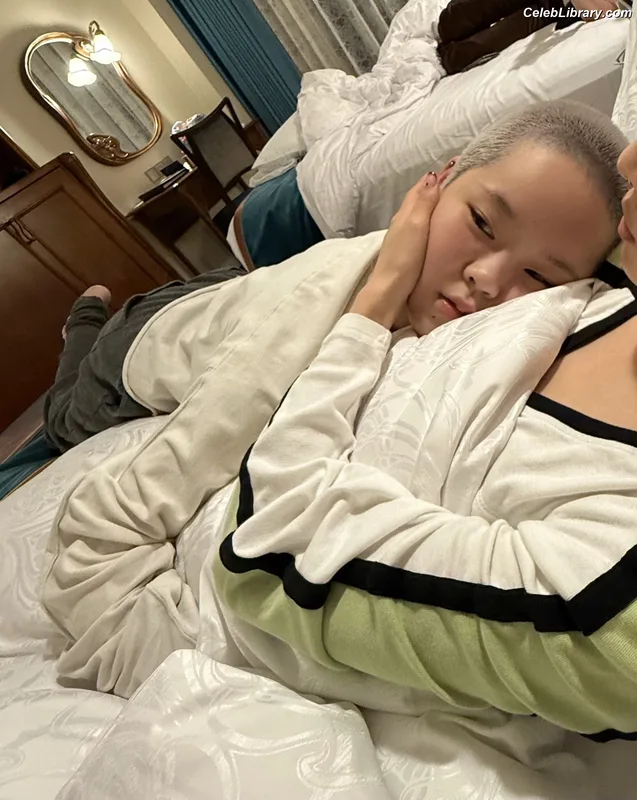 XG (Kpop) photo 17 of 3042