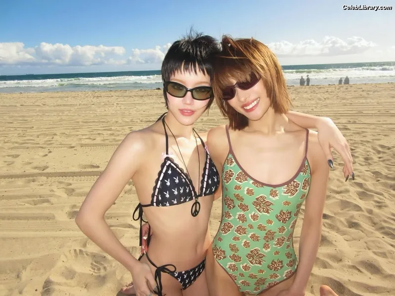 XG (Kpop) photo 4 of 3042