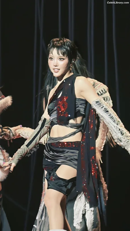 XG (Kpop) photo 7 of 3042