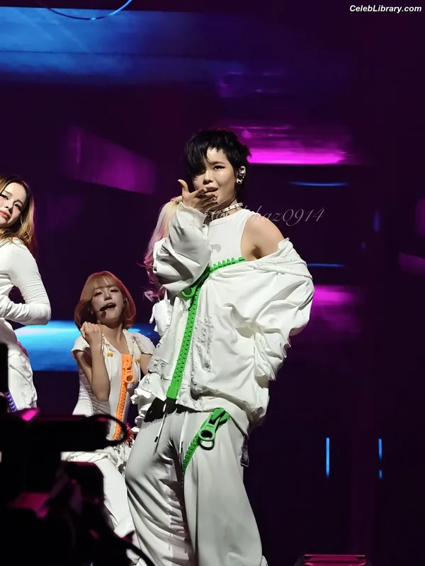XG (Kpop) photo 22 of 3042