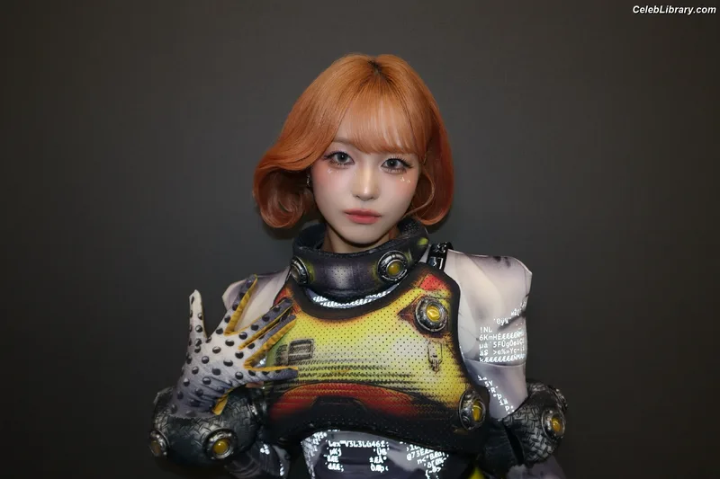 XG (Kpop) photo 5 of 3042