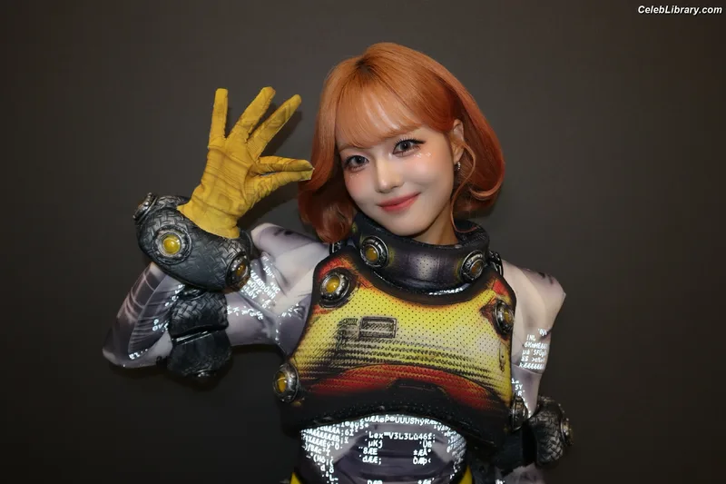 XG (Kpop) photo 6 of 3042