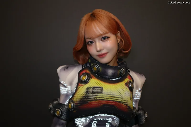 XG (Kpop) photo 7 of 3042