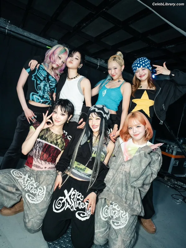 XG (Kpop) photo 8 of 3042