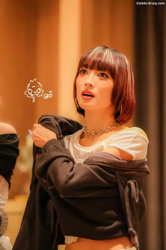 XG (Kpop) photo 22 of 3042