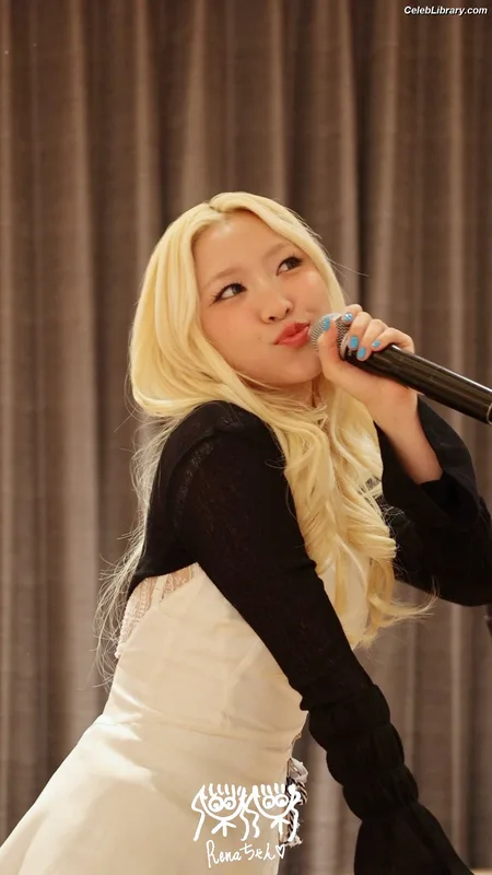 XG (Kpop) photo 24 of 3042