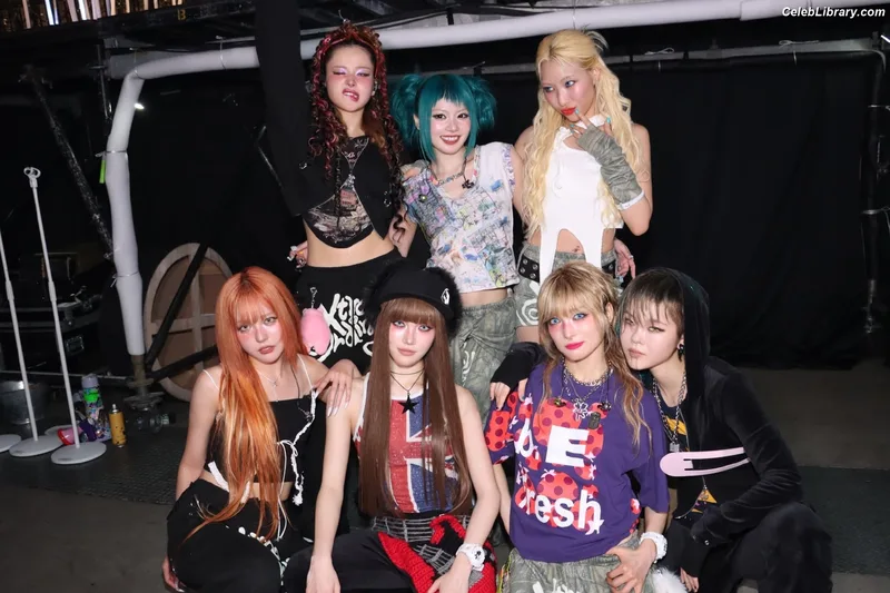 XG (Kpop) photo 17 of 3042