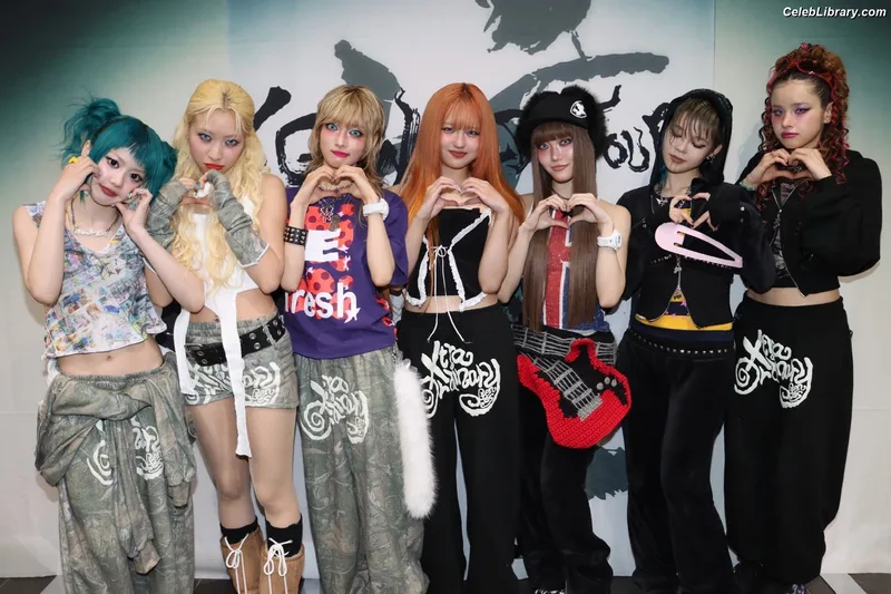 XG (Kpop) photo 21 of 3042
