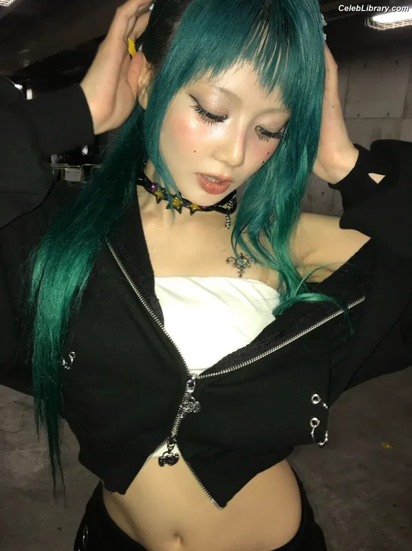 XG (Kpop) photo 17 of 3042