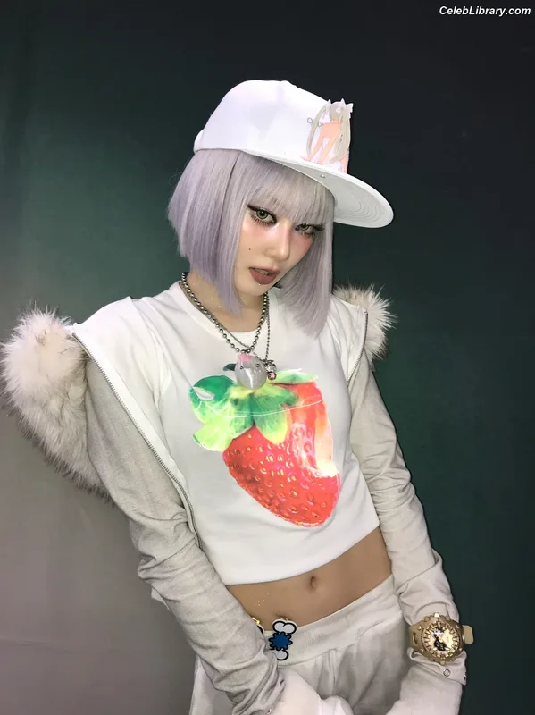 XG (Kpop) photo 21 of 3042