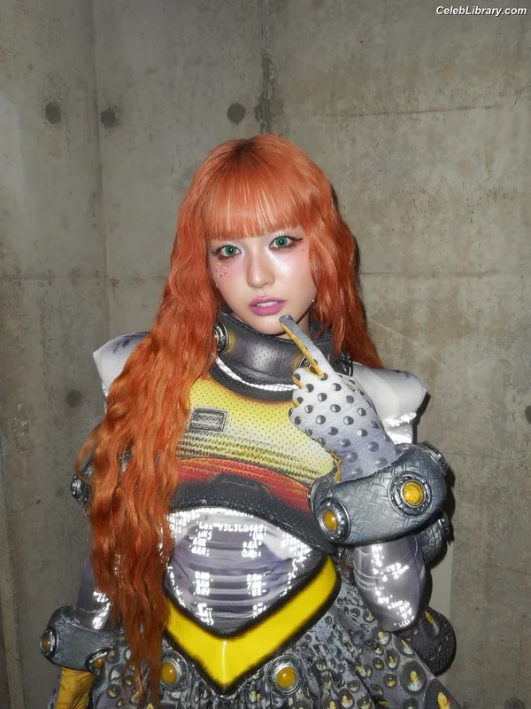 XG (Kpop) photo 1 of 3042