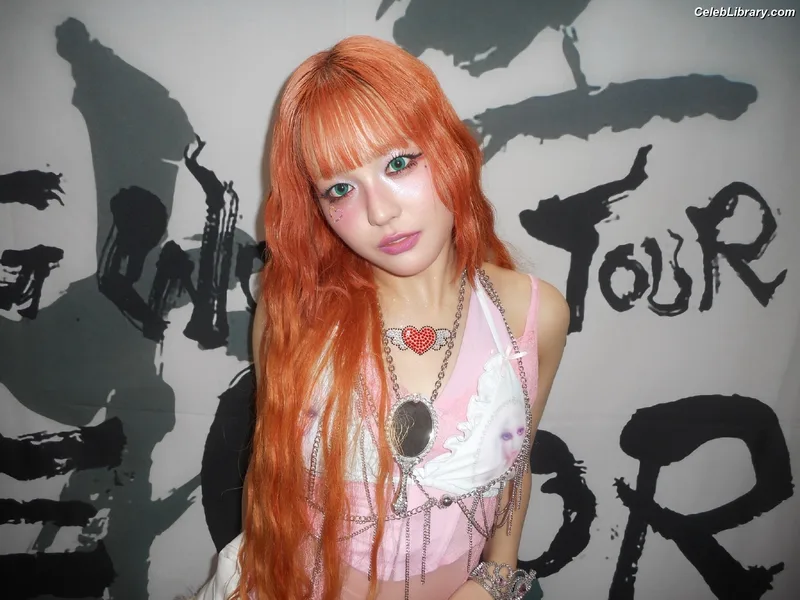 XG (Kpop) photo 15 of 3042