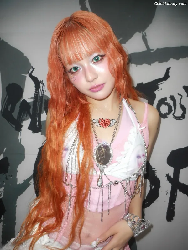 XG (Kpop) photo 18 of 3042
