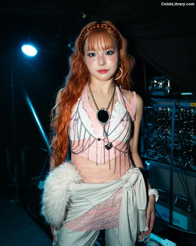 XG (Kpop) photo 11 of 3042