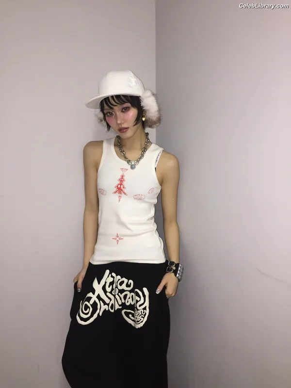 XG (Kpop) photo 21 of 3042