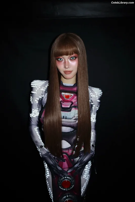 XG (Kpop) photo 3 of 3042