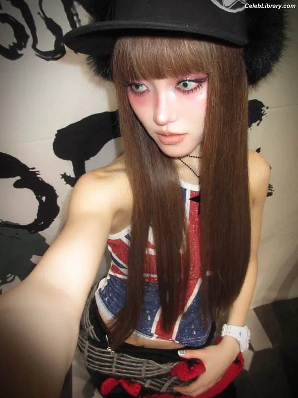 XG (Kpop) photo 6 of 3042