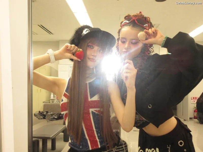 XG (Kpop) photo 8 of 3042