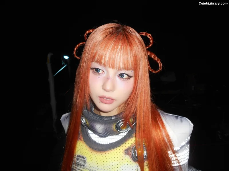 XG (Kpop) photo 20 of 3042