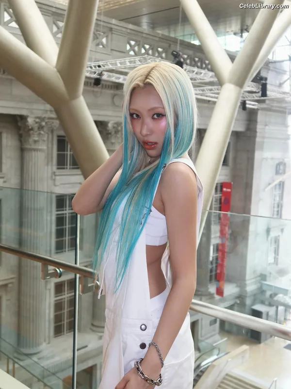 XG (Kpop) photo 17 of 3042