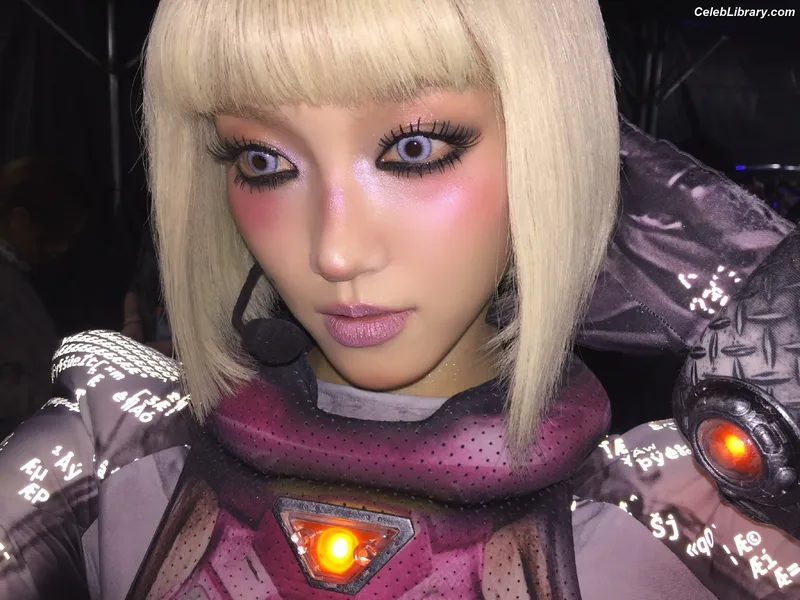 XG (Kpop) photo 10 of 3042