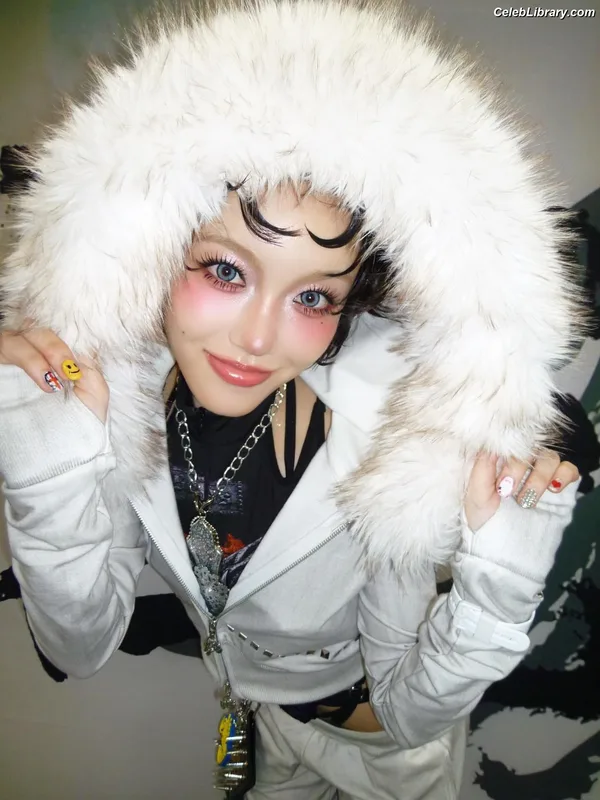 XG (Kpop) photo 14 of 3042