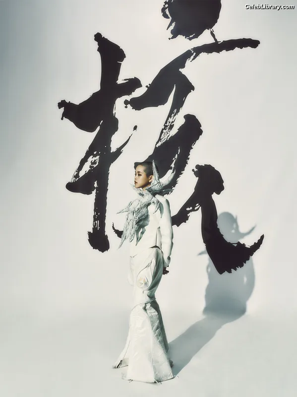 XG (Kpop) photo 7 of 3042