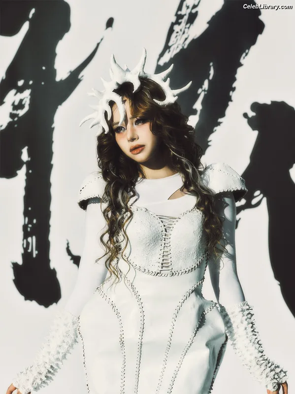 XG (Kpop) photo 13 of 3042
