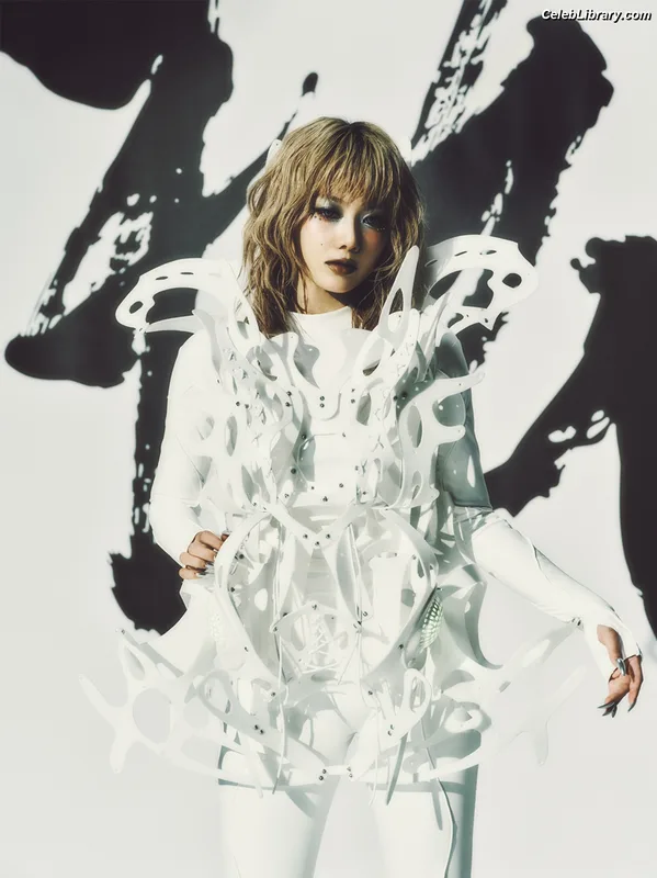 XG (Kpop) photo 15 of 3042