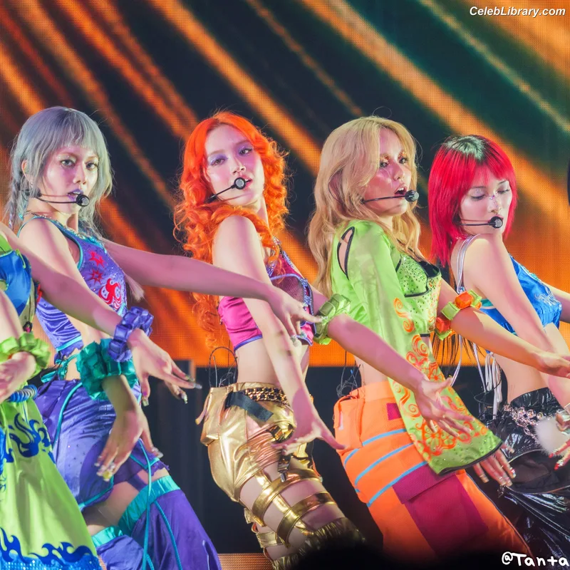 XG (Kpop) photo 5 of 3042