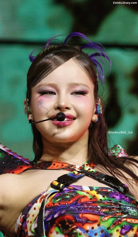 XG (Kpop) photo 21 of 3042