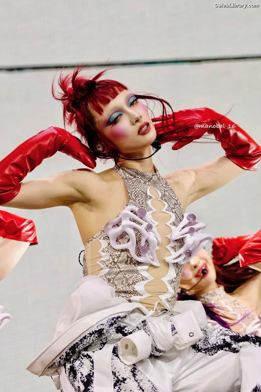 XG (Kpop) photo 15 of 3042