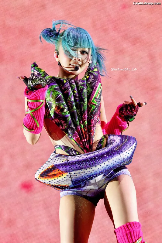 XG (Kpop) photo 18 of 3042