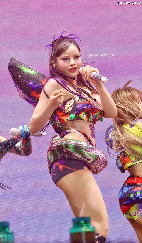 XG (Kpop) photo 6 of 3042