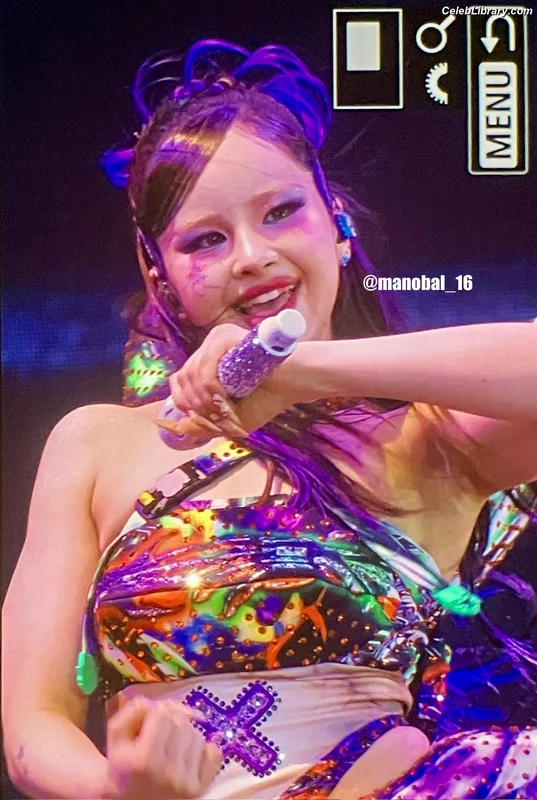 XG (Kpop) photo 19 of 3042