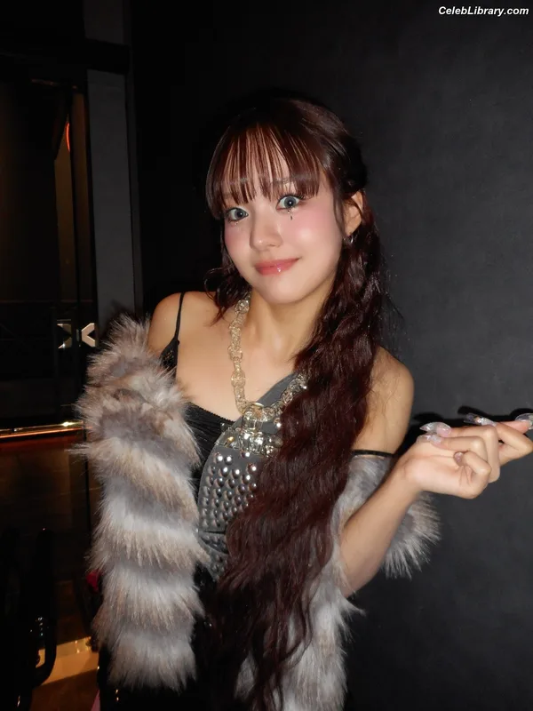 XG (Kpop) photo 7 of 3042