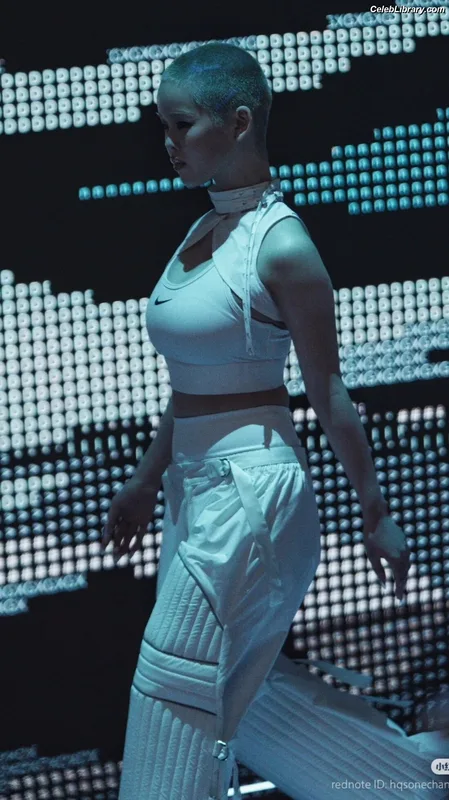 XG (Kpop) photo 19 of 3042