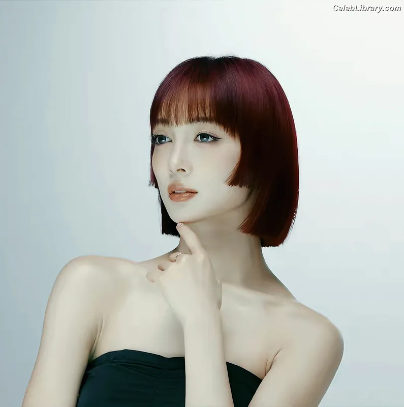 XG (Kpop) photo 24 of 3042