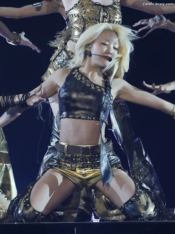 XG (Kpop) photo 15 of 3042