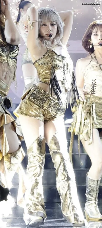 XG (Kpop) photo 18 of 3042