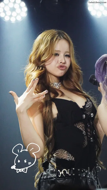 XG (Kpop) photo 5 of 3042