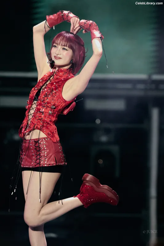 XG (Kpop) photo 20 of 3042