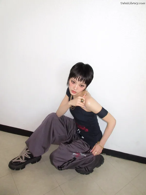 XG (Kpop) photo 24 of 3042
