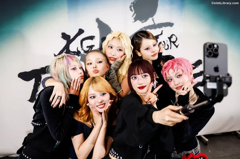 XG (Kpop) photo 10 of 3042