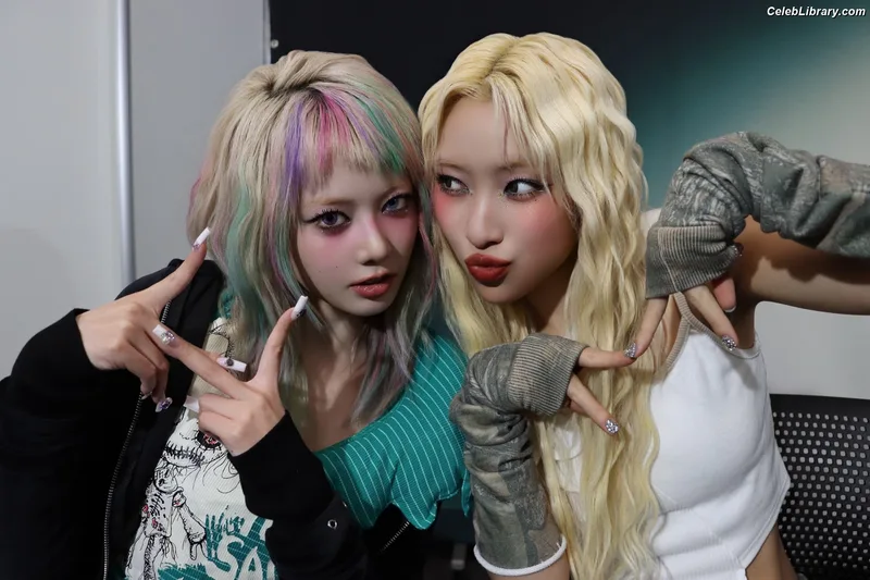 XG (Kpop) photo 11 of 3042