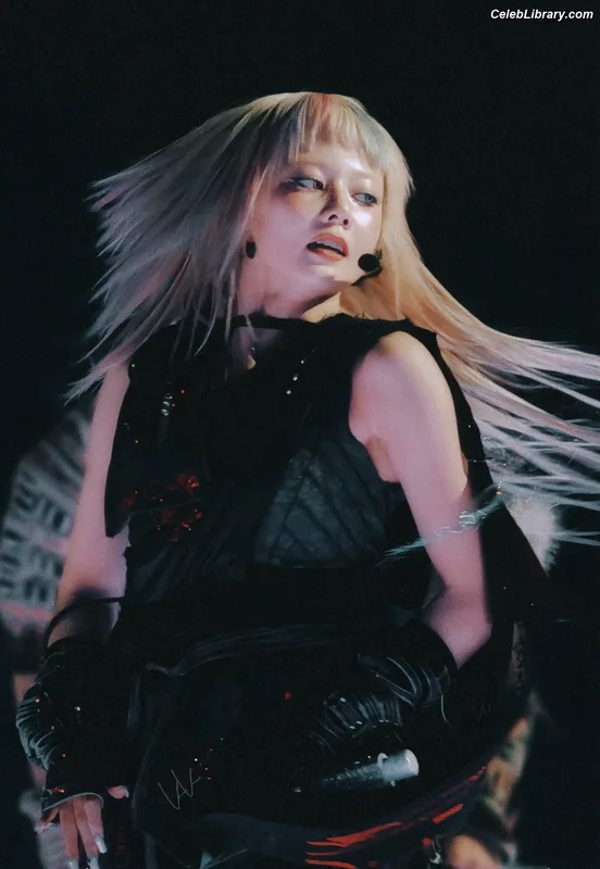 XG (Kpop) photo 14 of 3042